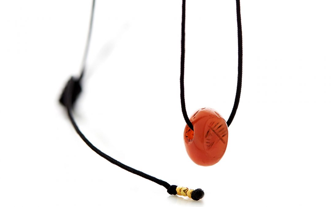 Seal Necklace